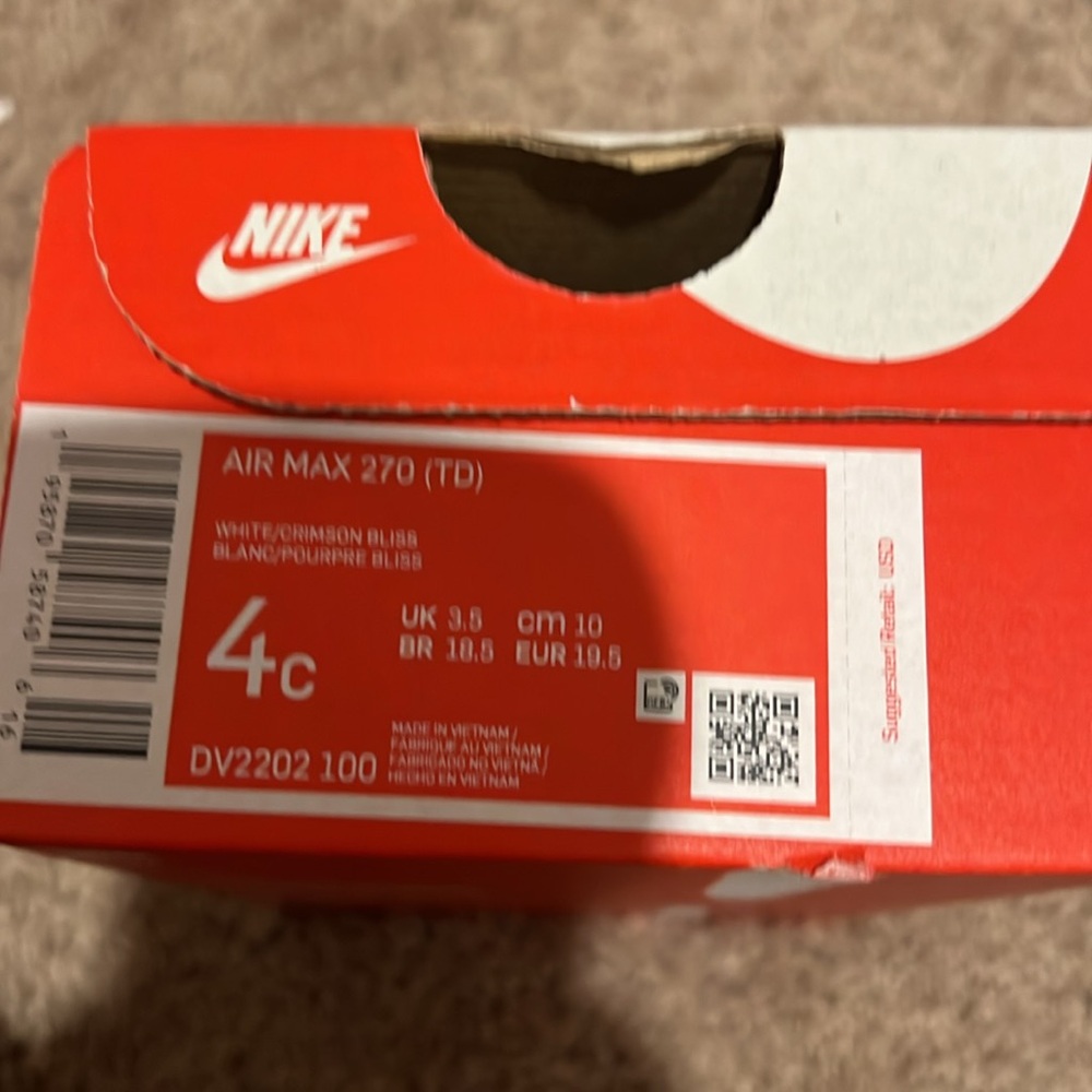 Air Max - Picture 2 of 2